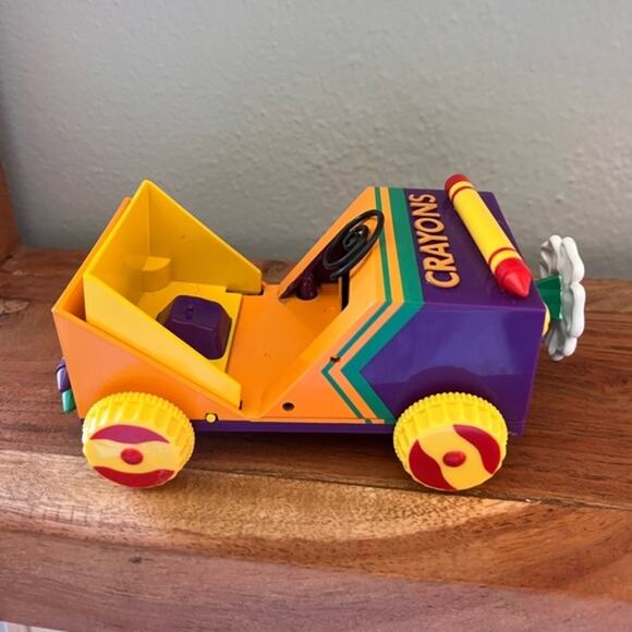 RARE 1999 Playmates Crayons Multicolor Wind Up Toy Car - Picture 1 of 6